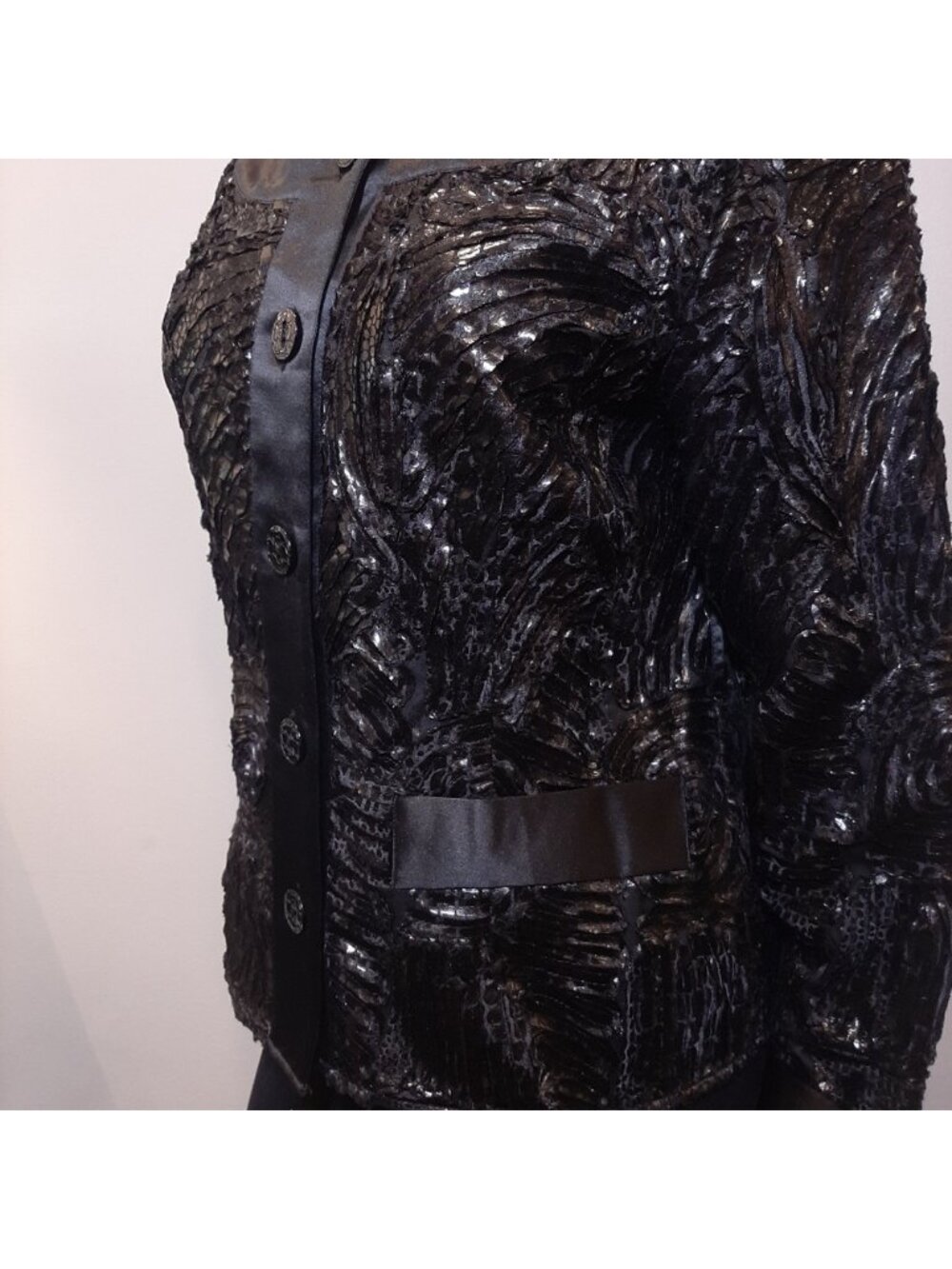 SAMUEL DONG Satin Jacket Textured Floral Buttoned Blazer Cardigan Top Designer - Picture 4 of 14